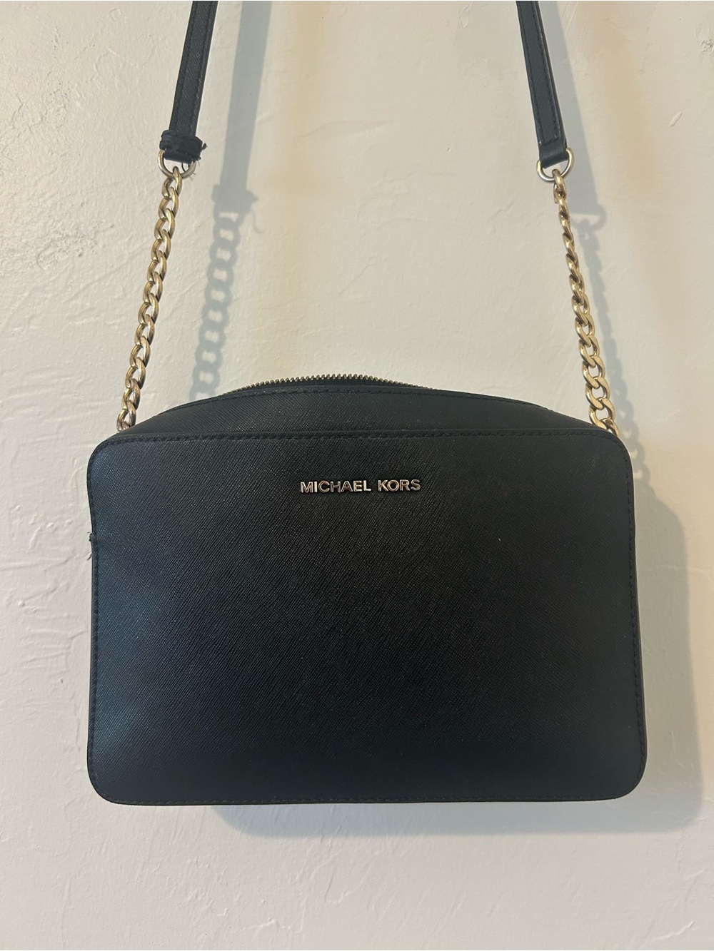 Michael Kors Jet Set Large East West Black Leather Crossbody Handbag